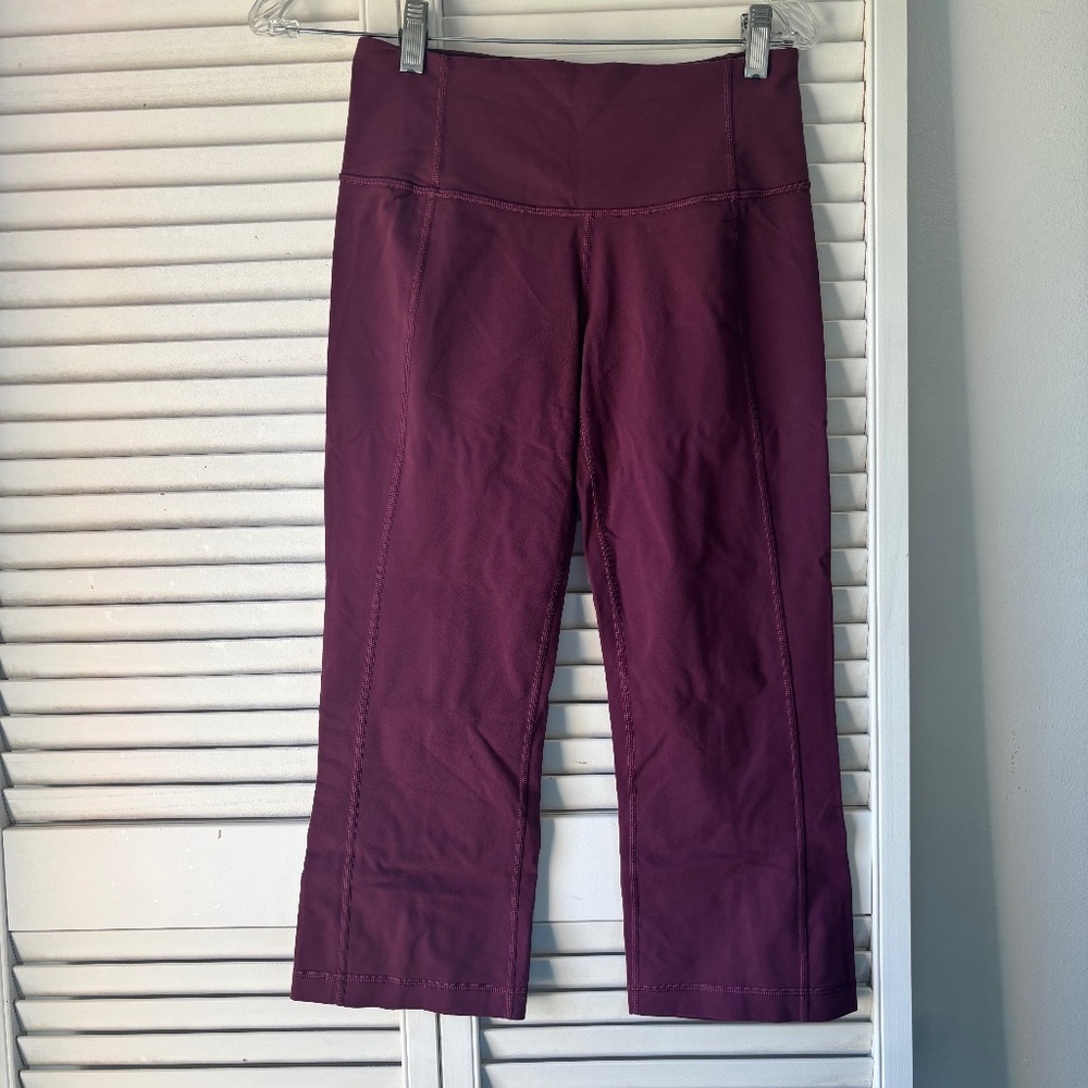 Lululemon Plum Split Hem Yoga Pants Size 6 Gather Crow Athletic Leggings